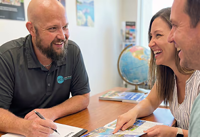 Travel Advisor meeting with customers